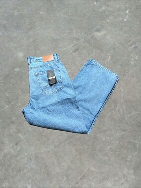 Matix Riley Baggy Jeans Mens Size 34W x 30L Light Wash Denim NWT